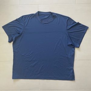 Patagonia Men’s 3XL T-shirt 💸